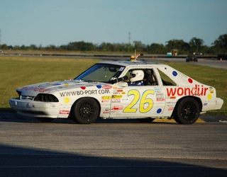Illustration for article titled The Top 123 Lemons Of The 24 Hours Of LeMons Texas Fall 2009